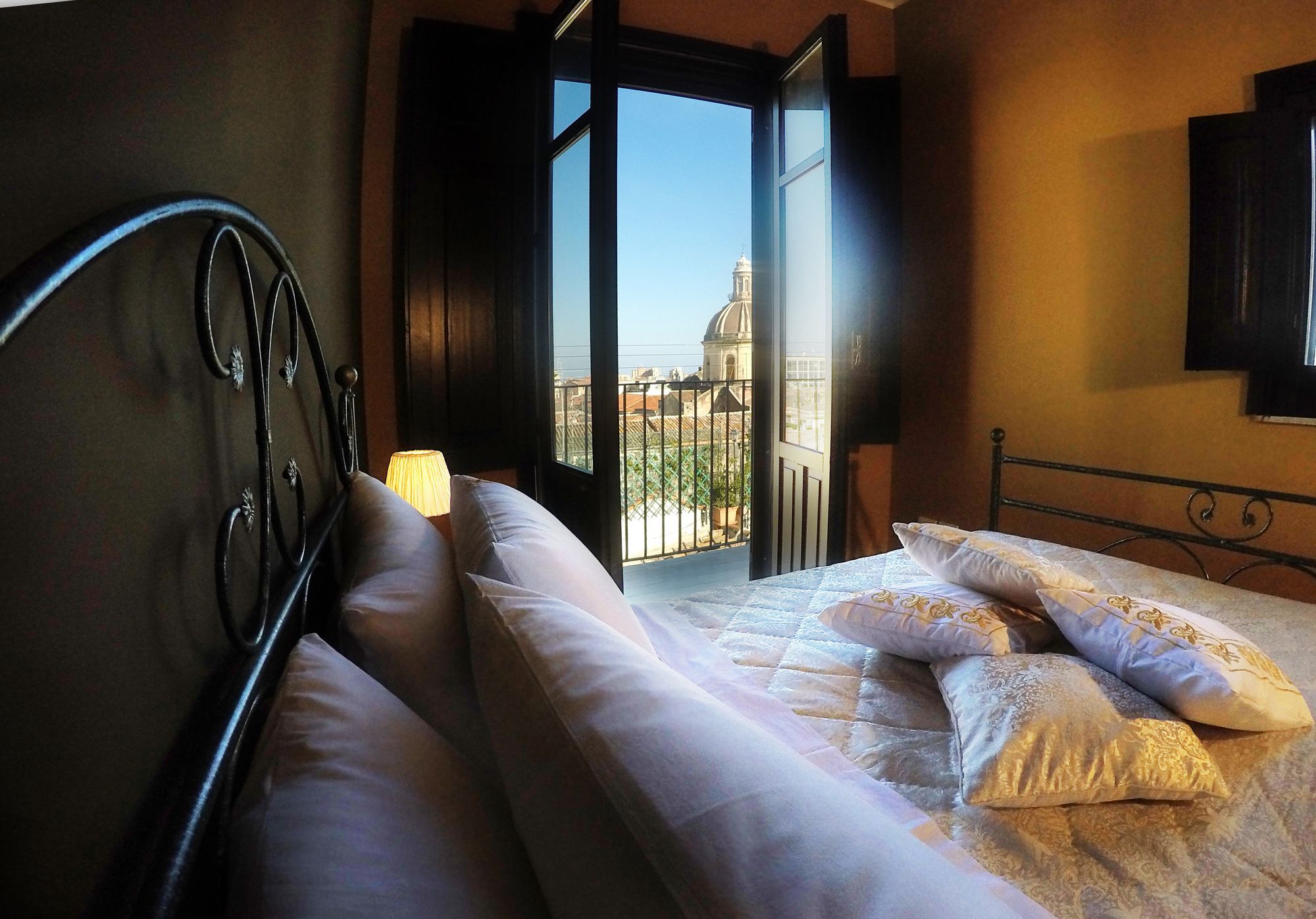 Altobarocco House Apartman Catania-Fontanarossai nemzetközi repülőtér Kültér fotó